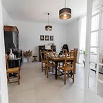 Les Rives De L'escamat Bed & Breakfast