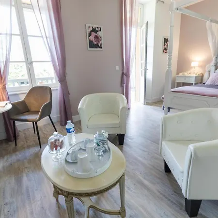Les Rives De L'escamat Bed & Breakfast Sabres